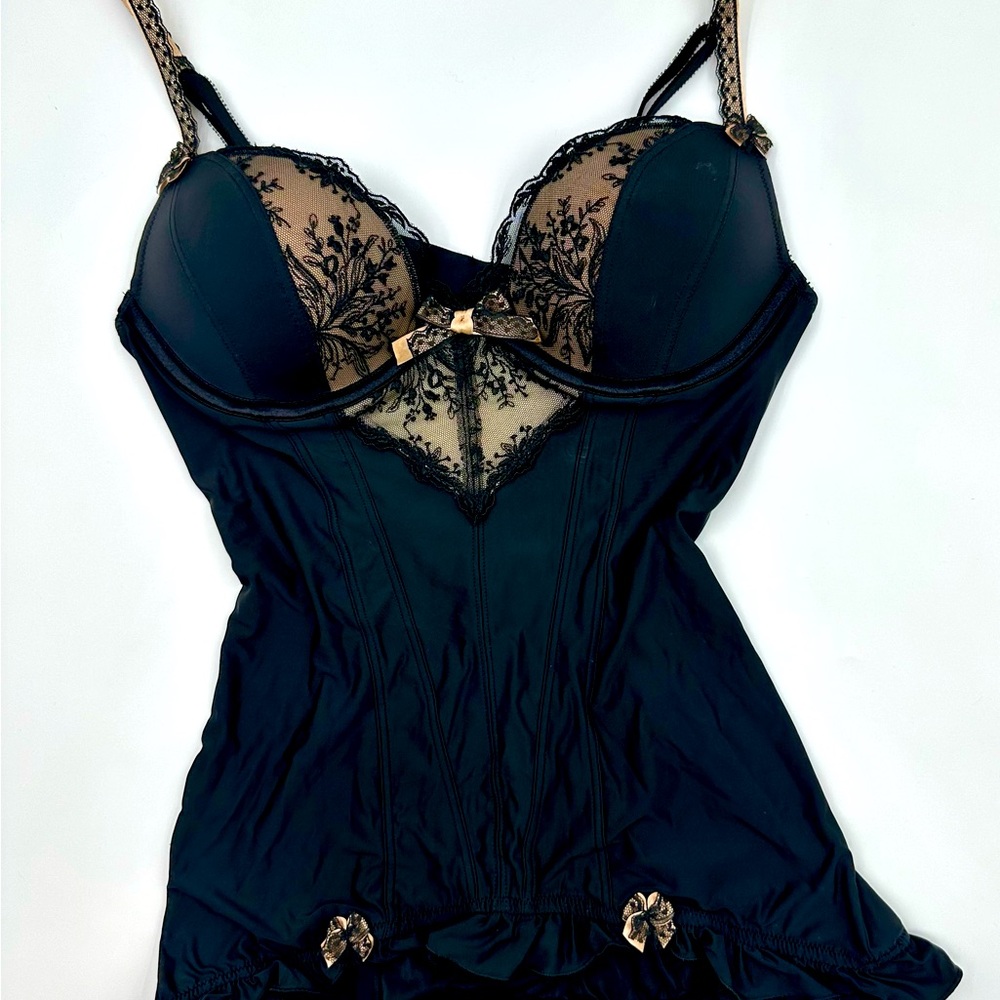 Felina Vintage Black Chemise with Lace Details 32C